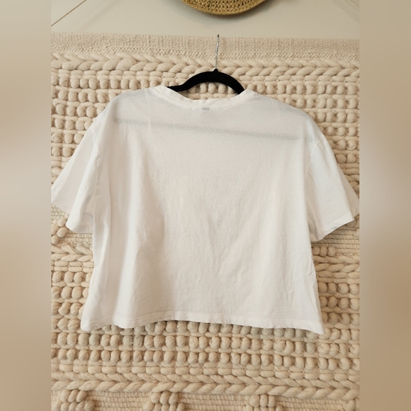 MTV Cropped Tee - Picture 4 of 5